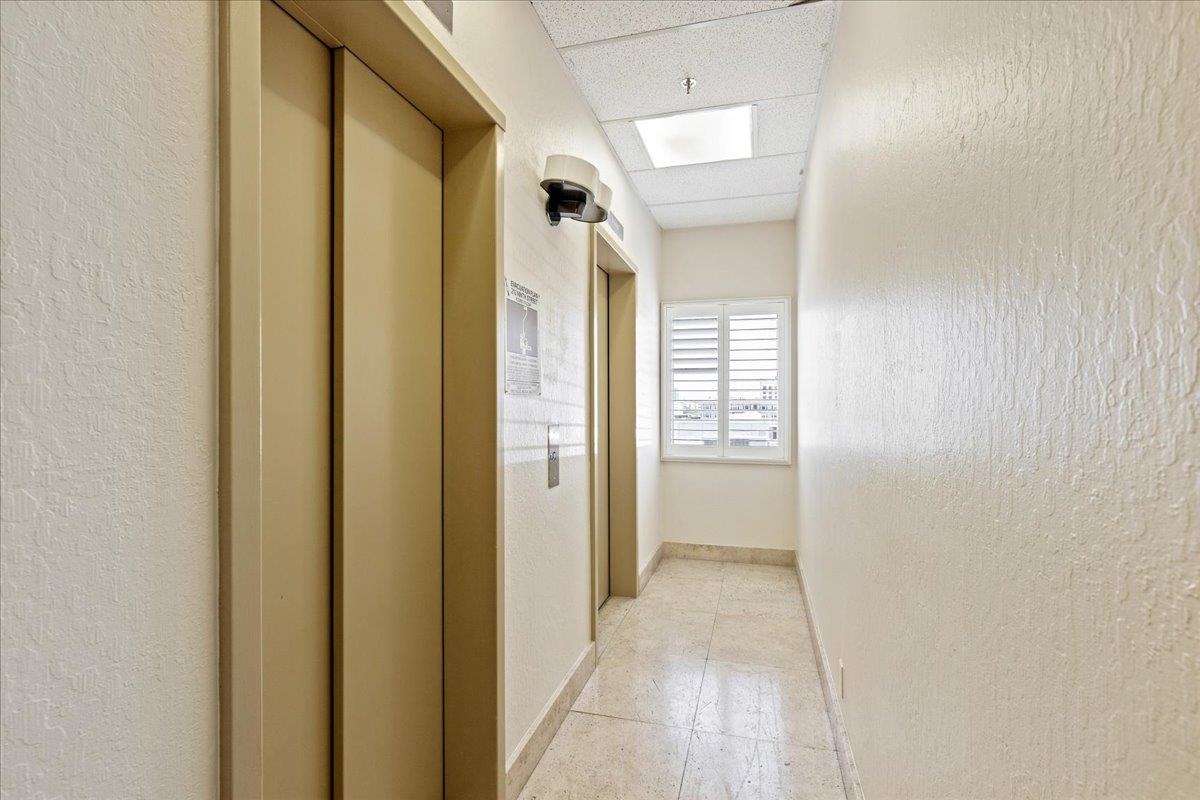 Detail Gallery Image 17 of 19 For 212 9th St, Oakland,  CA 94607 - – Beds | – Baths