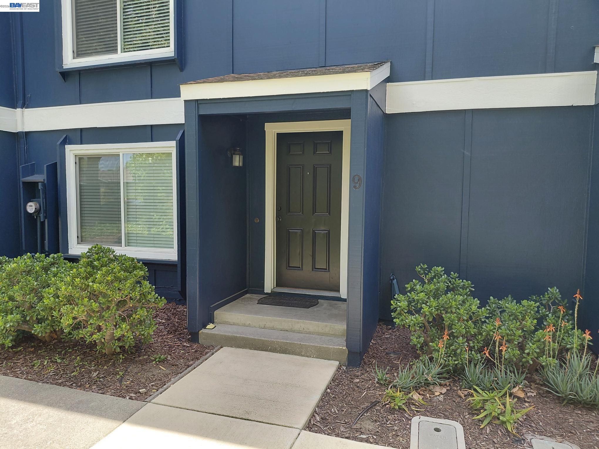 Photo #3: 41122702 Listing: Photo #3