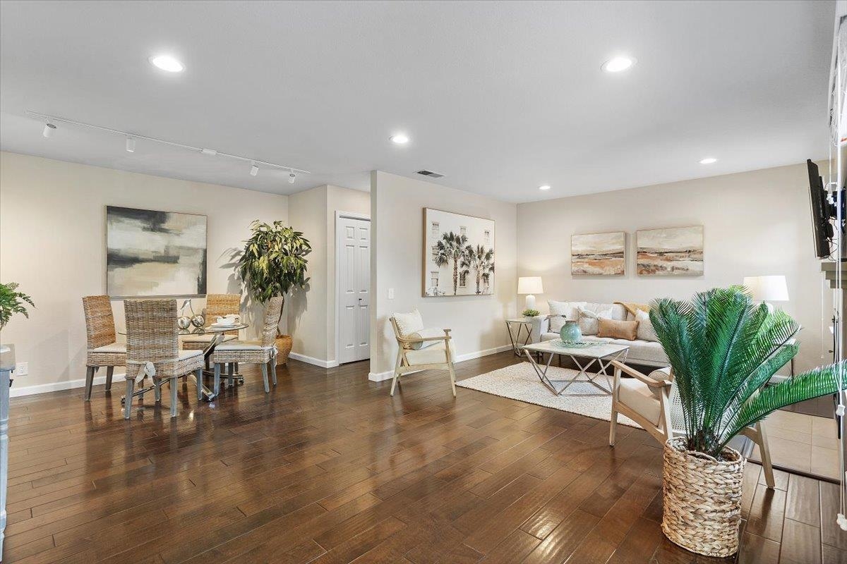 Photo #6: 41122705 Listing: Photo #6