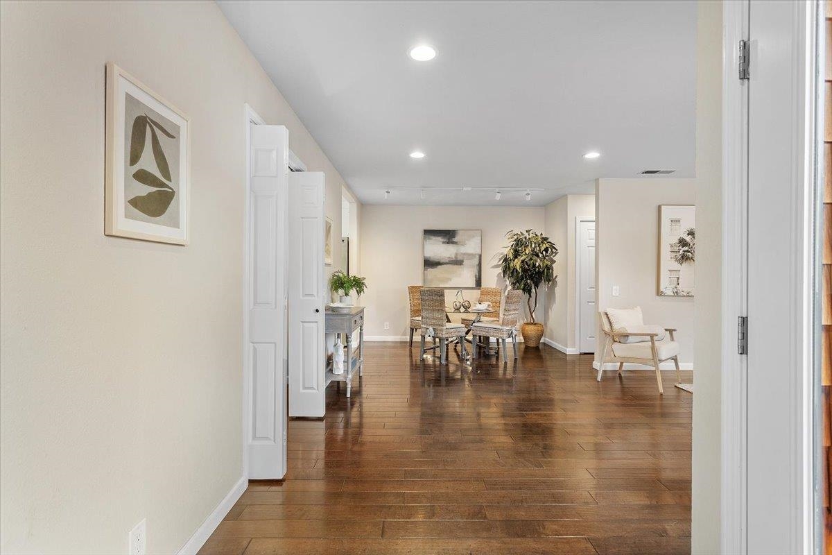 Photo #7: 41122705 Listing: Photo #7