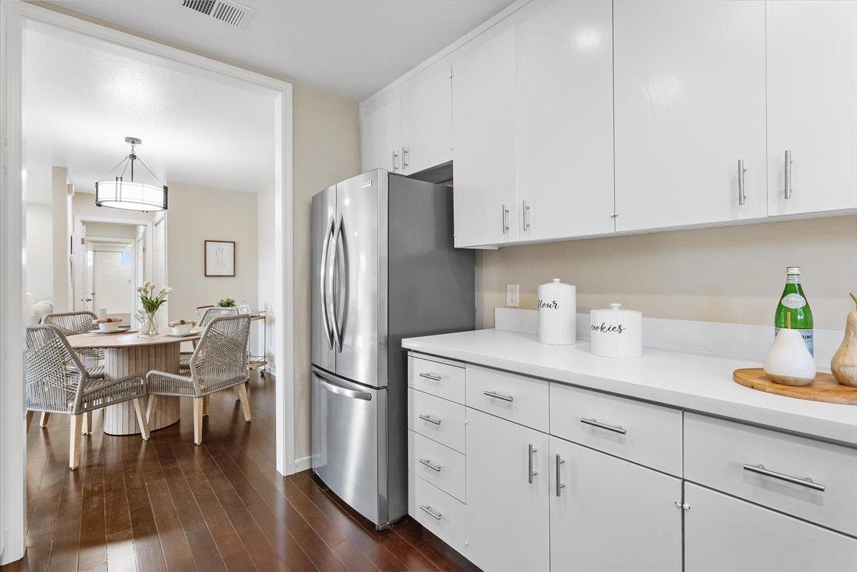 Photo #15: 41122706 Listing: Photo #15