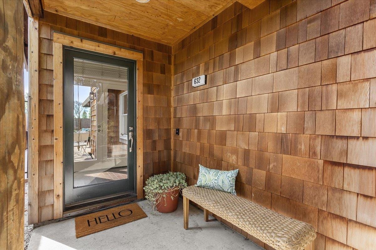 632 Centre Ct, Alameda, CA, 94502