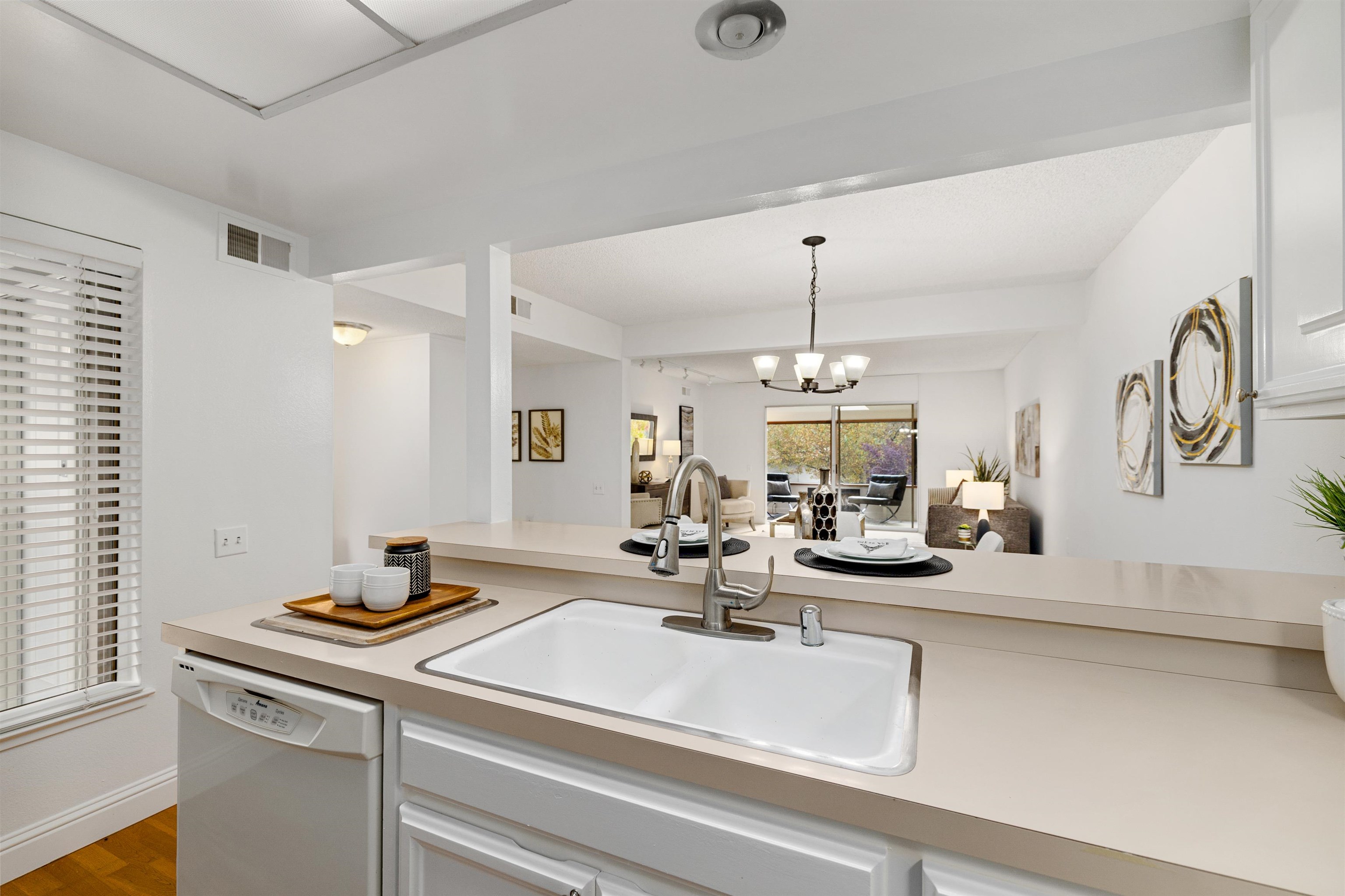 Photo #23: 41122707 Listing: Photo #23