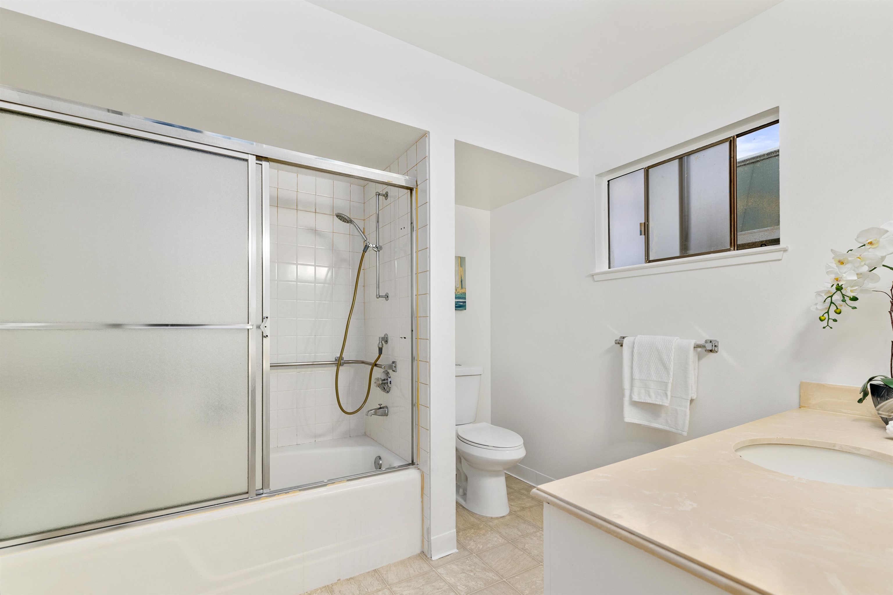 Photo #42: 41122707 Listing: Photo #42