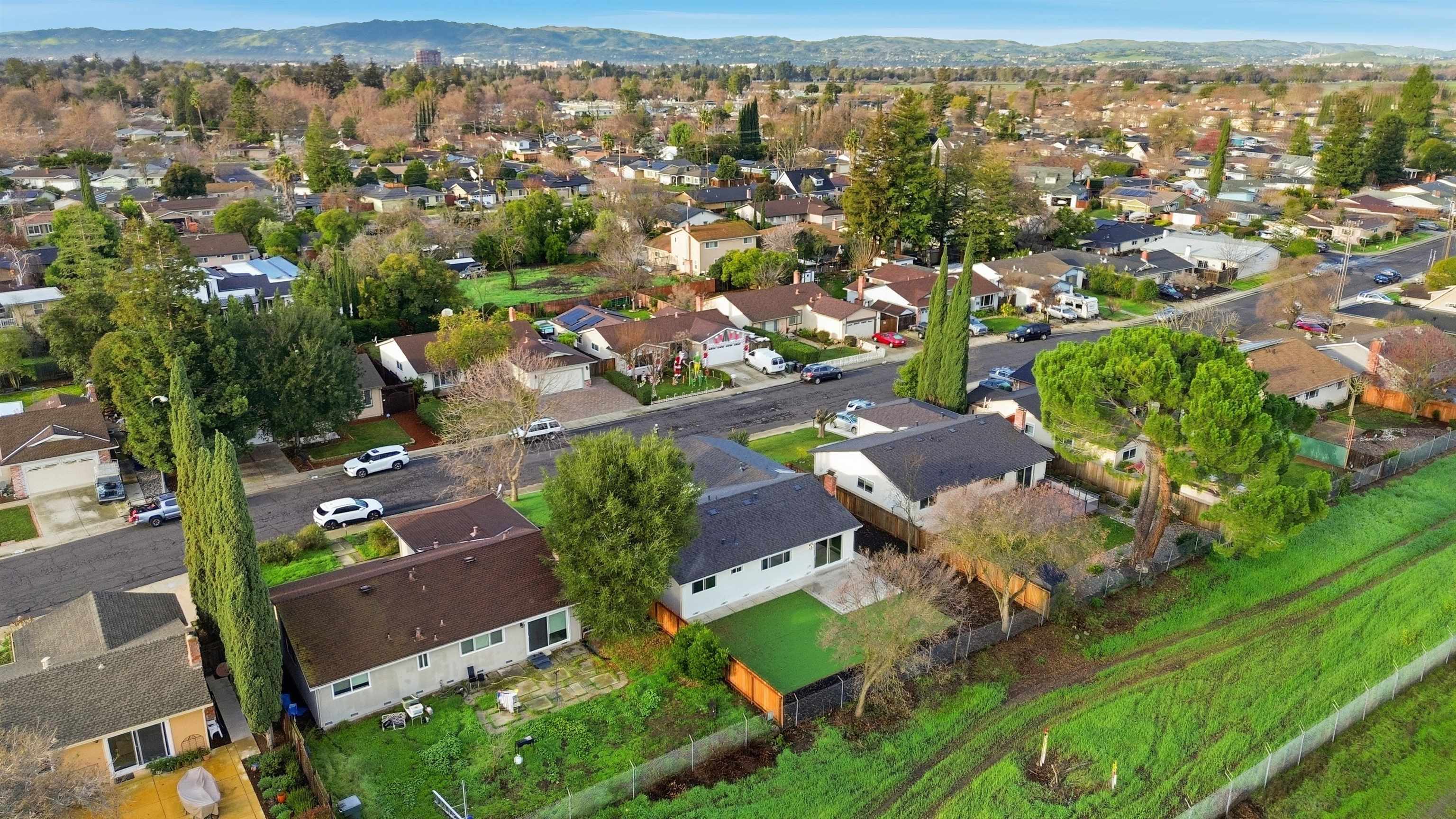 Detail Gallery Image 41 of 44 For 1832 Elkwood Dr, Concord,  CA 94519 - 3 Beds | 2 Baths