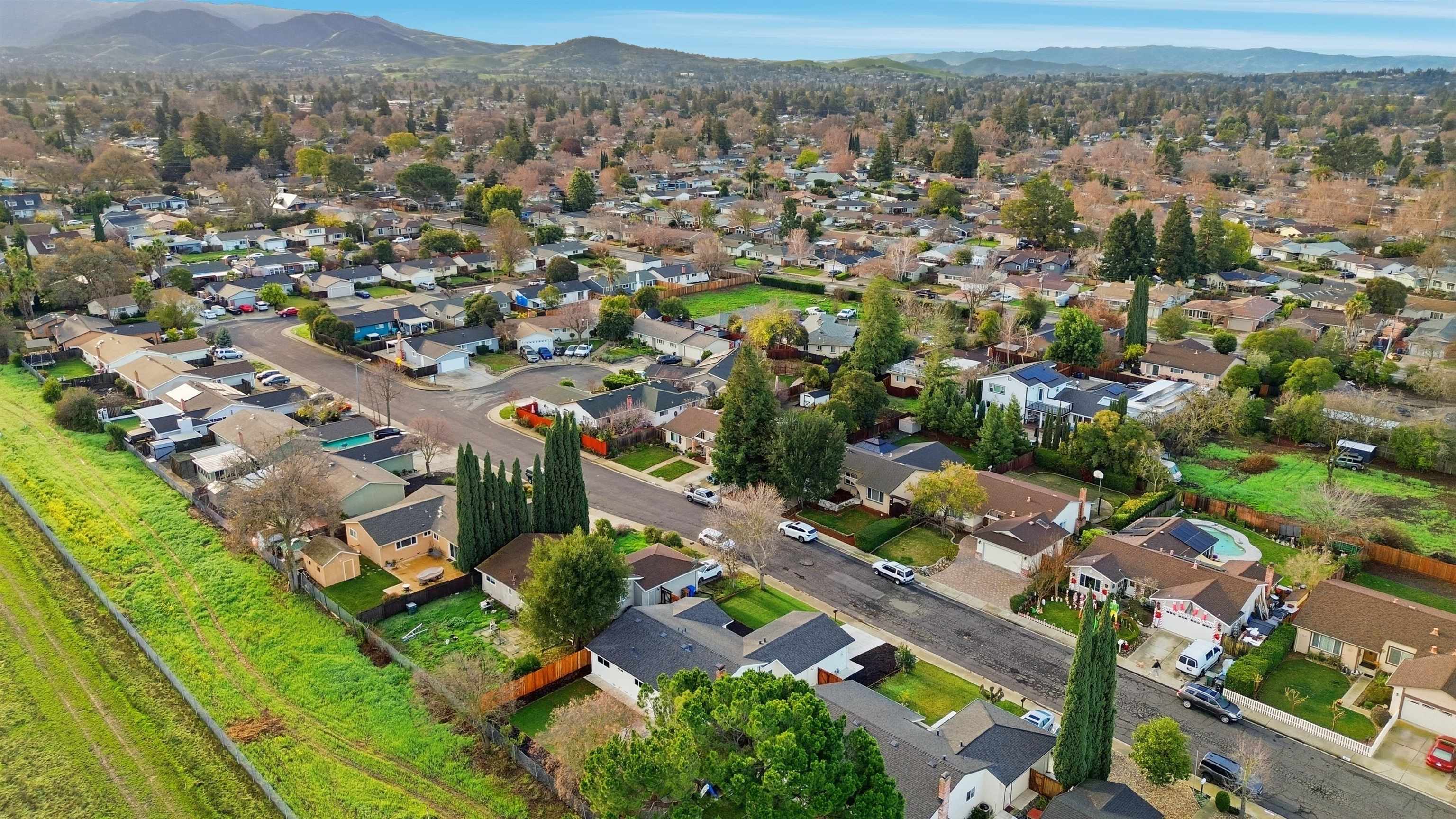 Detail Gallery Image 44 of 44 For 1832 Elkwood Dr, Concord,  CA 94519 - 3 Beds | 2 Baths