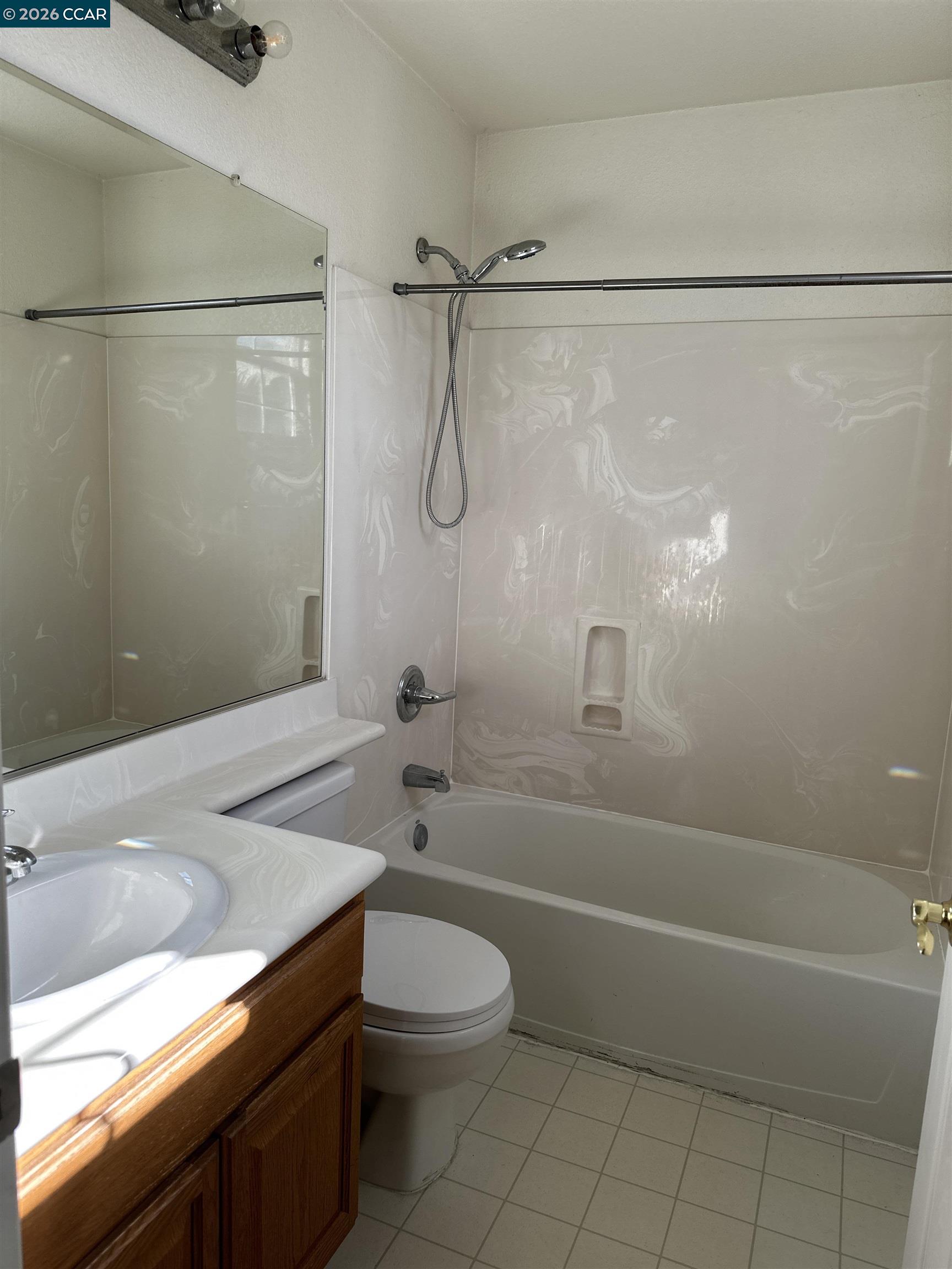 Detail Gallery Image 29 of 29 For 518 Silver Maple Dr, Hercules,  CA 94564-0000 - 4 Beds | 4/1 Baths