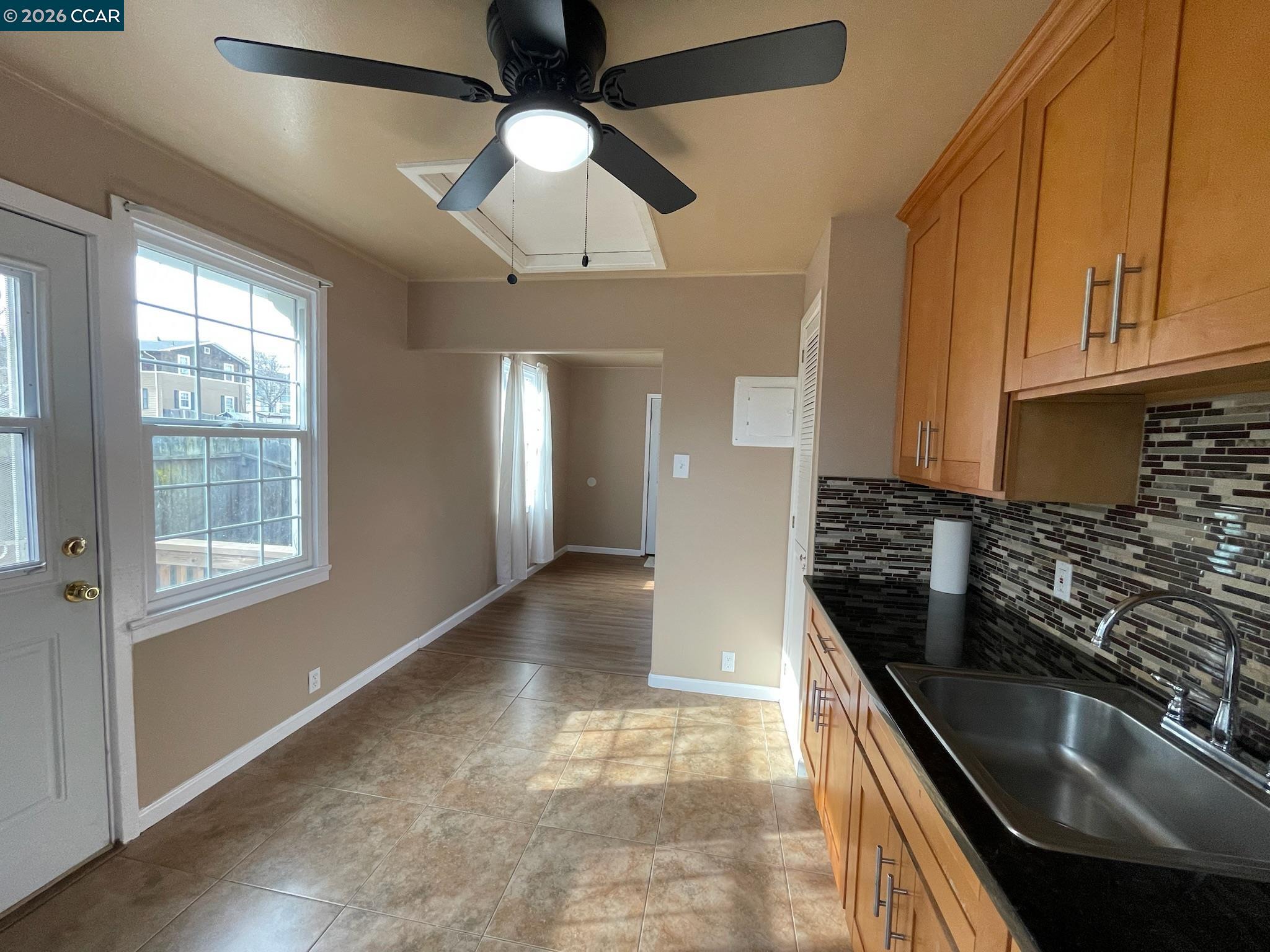 Detail Gallery Image 22 of 40 For 25 Baldwin St, Vallejo,  CA 94590 - 2 Beds | 1 Baths