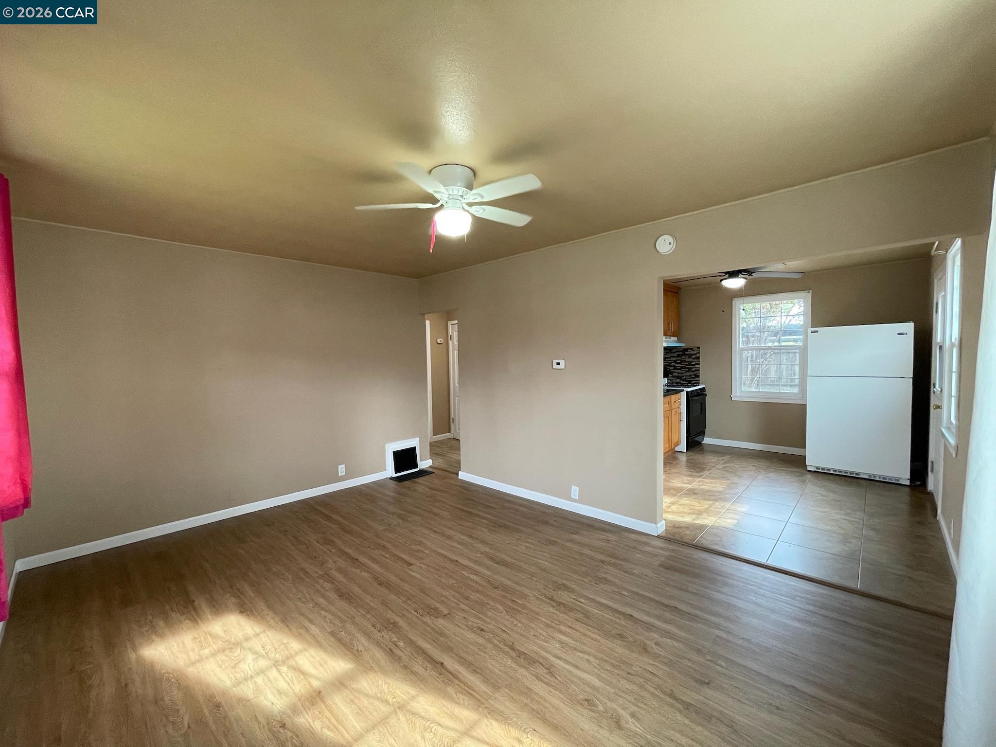 Detail Gallery Image 5 of 40 For 25 Baldwin St, Vallejo,  CA 94590 - 2 Beds | 1 Baths