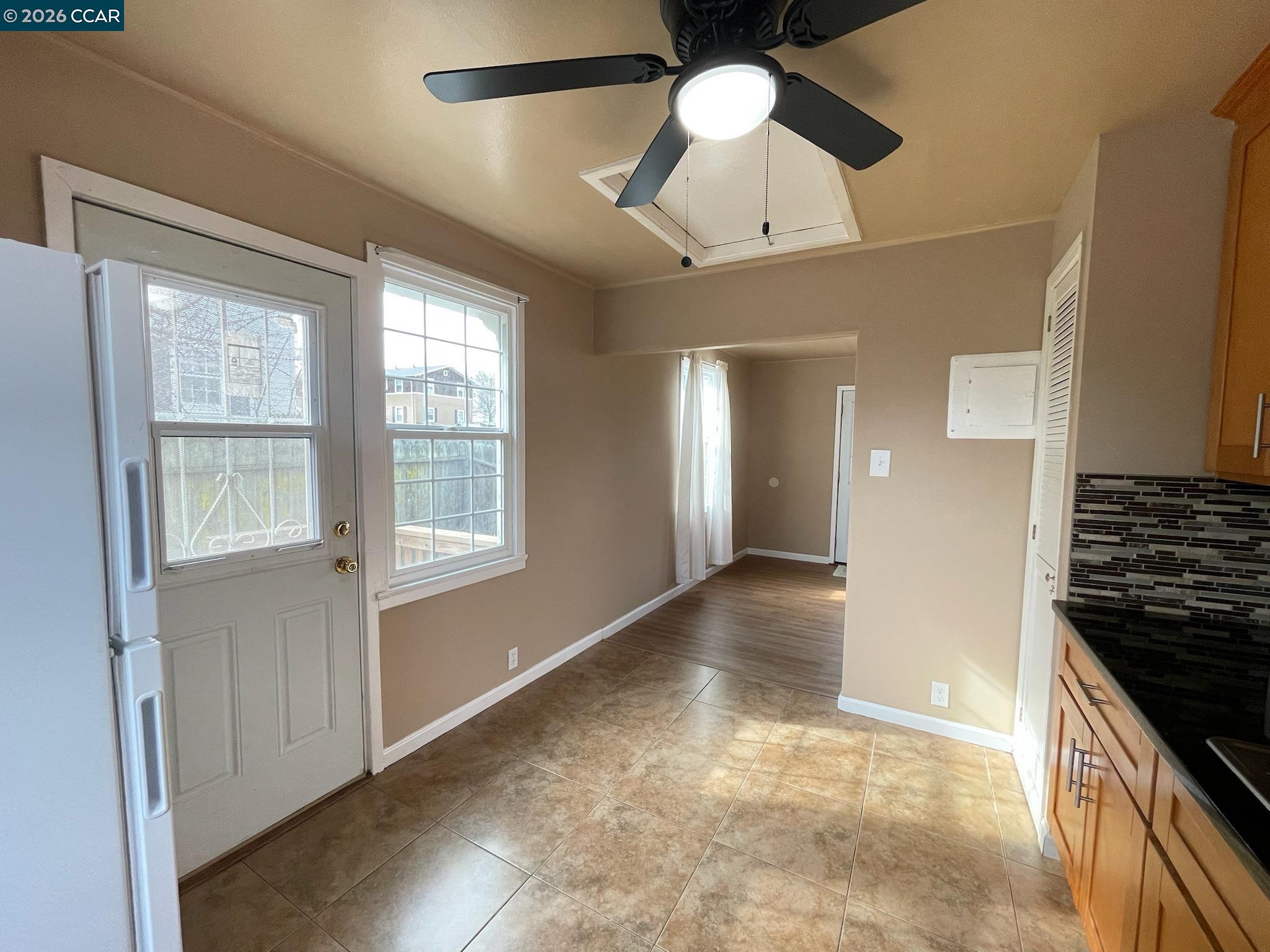 Detail Gallery Image 7 of 40 For 25 Baldwin St, Vallejo,  CA 94590 - 2 Beds | 1 Baths