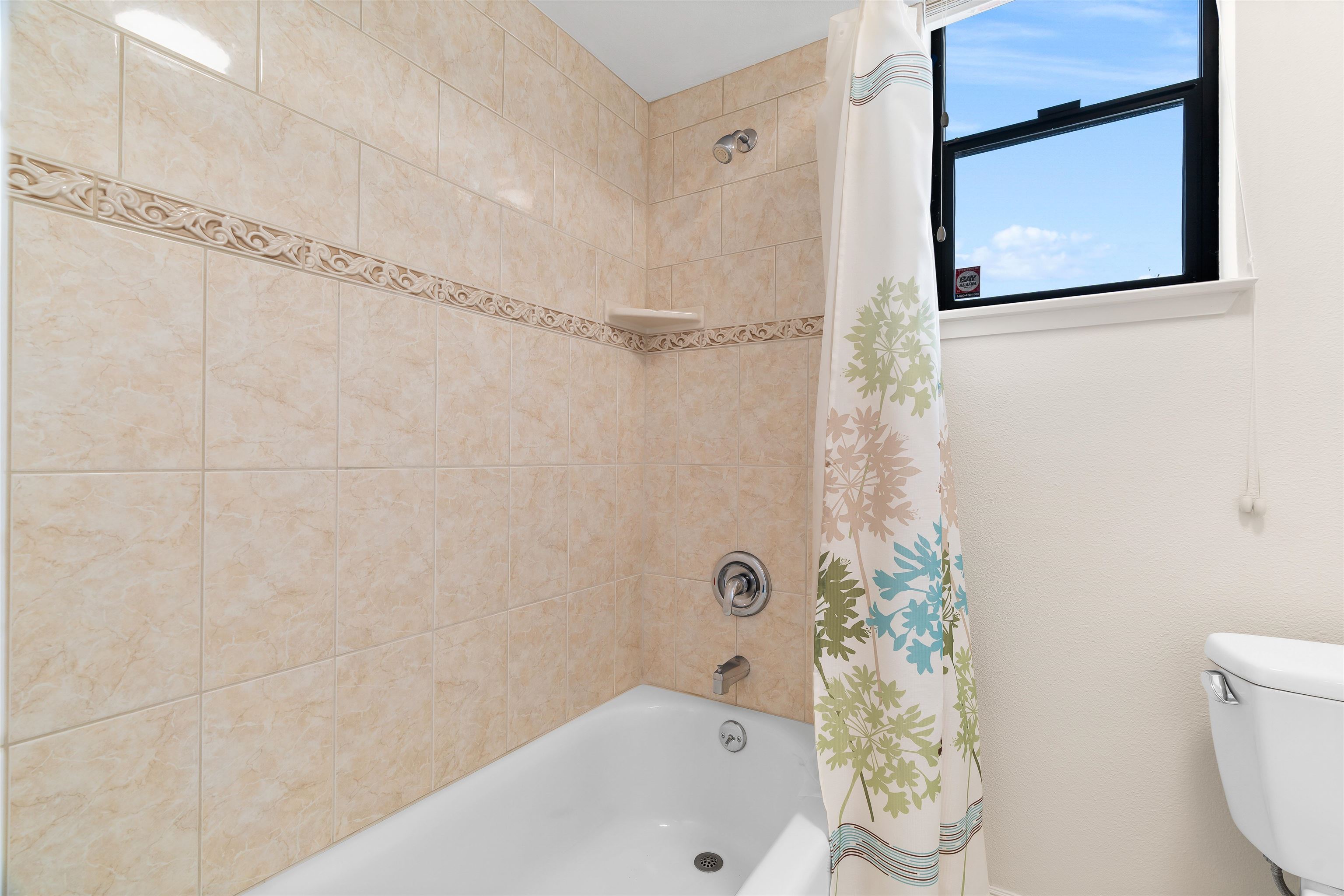 Detail Gallery Image 48 of 60 For 2059 Westbrook Ln, Livermore,  CA 94550 - 4 Beds | 2/1 Baths