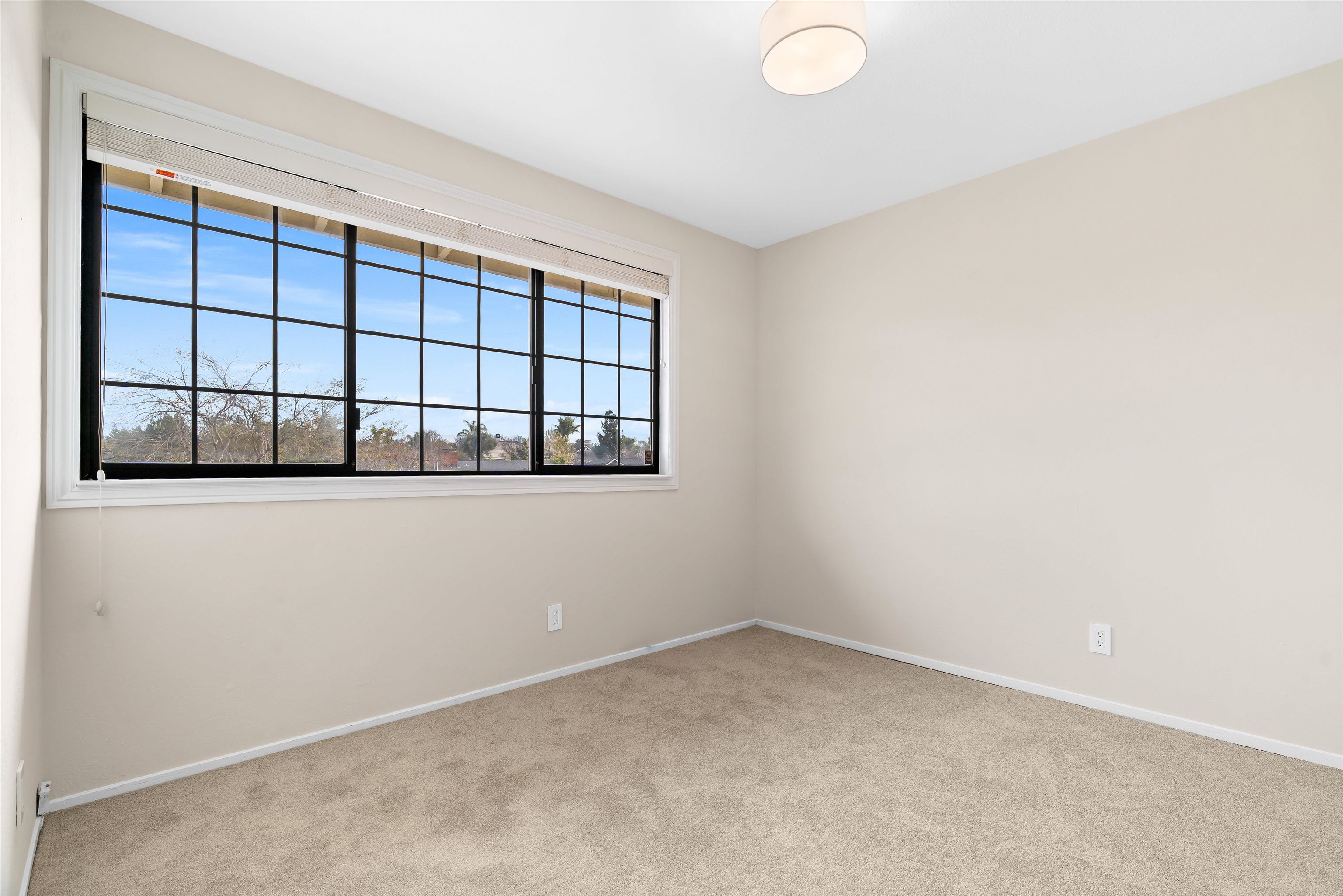 Detail Gallery Image 49 of 60 For 2059 Westbrook Ln, Livermore,  CA 94550 - 4 Beds | 2/1 Baths