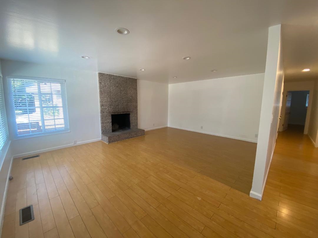 Detail Gallery Image 5 of 29 For 3859 High St, Oakland,  CA 94619 - 6 Beds | 4 Baths