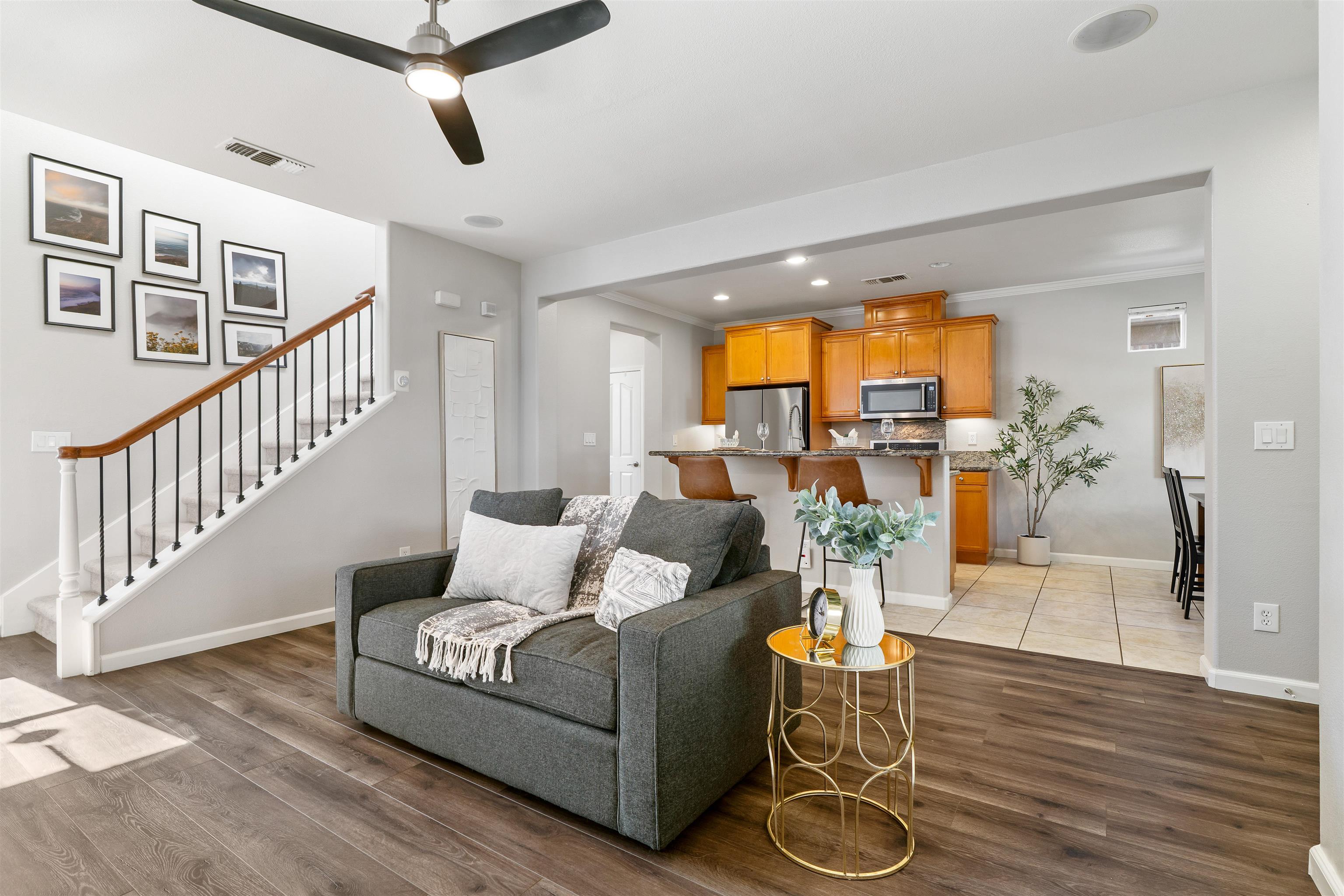 Detail Gallery Image 15 of 53 For 215 W Santa Cruz Way, Mountain House,  CA 95391 - 2 Beds | 2/1 Baths