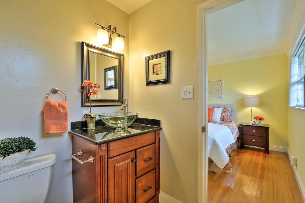 Detail Gallery Image 11 of 14 For 467 Chestnut Avenue, Milpitas,  CA 95035 - 3 Beds | 2 Baths