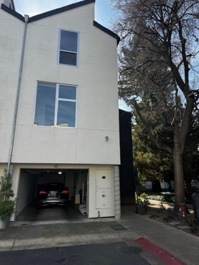 Detail Gallery Image 24 of 29 For 42 Iron Horse Ln, Walnut Creek,  CA 94597 - 2 Beds | 3 Baths