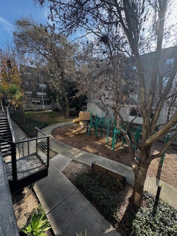 Detail Gallery Image 28 of 29 For 42 Iron Horse Ln, Walnut Creek,  CA 94597 - 2 Beds | 3 Baths