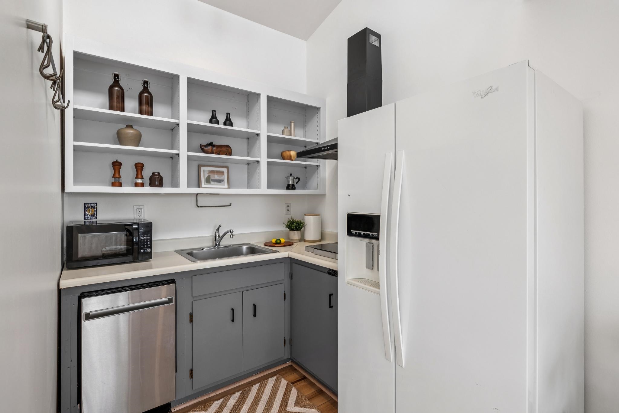 Detail Gallery Image 56 of 60 For 1024 Miller Avenue, Berkeley,  CA 94708 - 4 Beds | 3 Baths