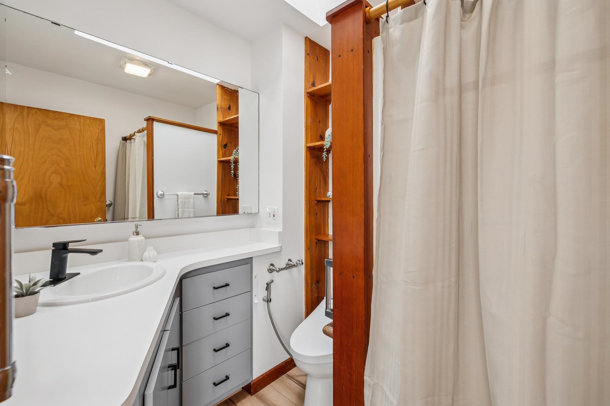 Detail Gallery Image 57 of 60 For 1024 Miller Avenue, Berkeley,  CA 94708 - 4 Beds | 3 Baths