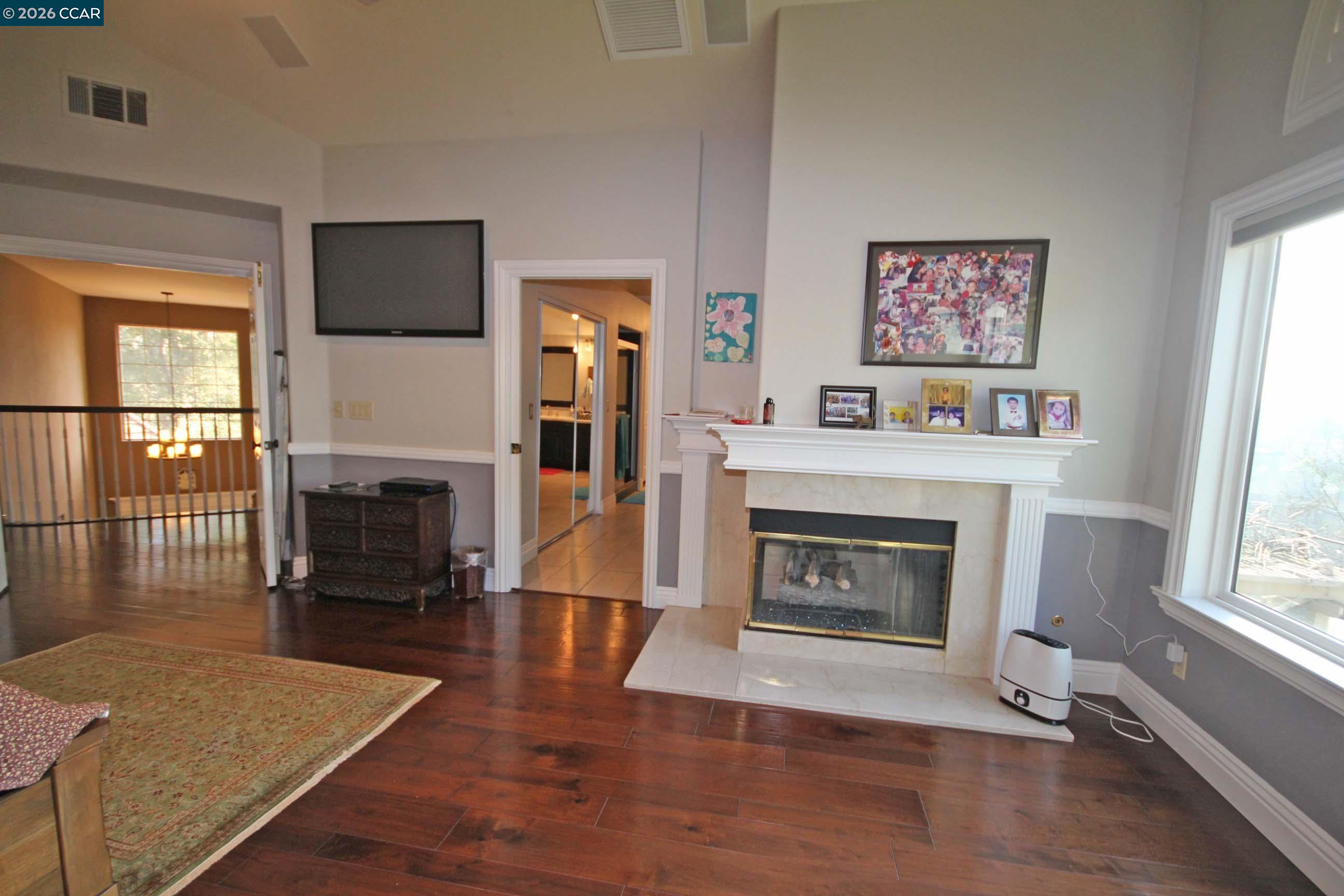 Detail Gallery Image 17 of 29 For 243 Viewpoint Dr., Danville,  CA 94506 - 5 Beds | 3 Baths