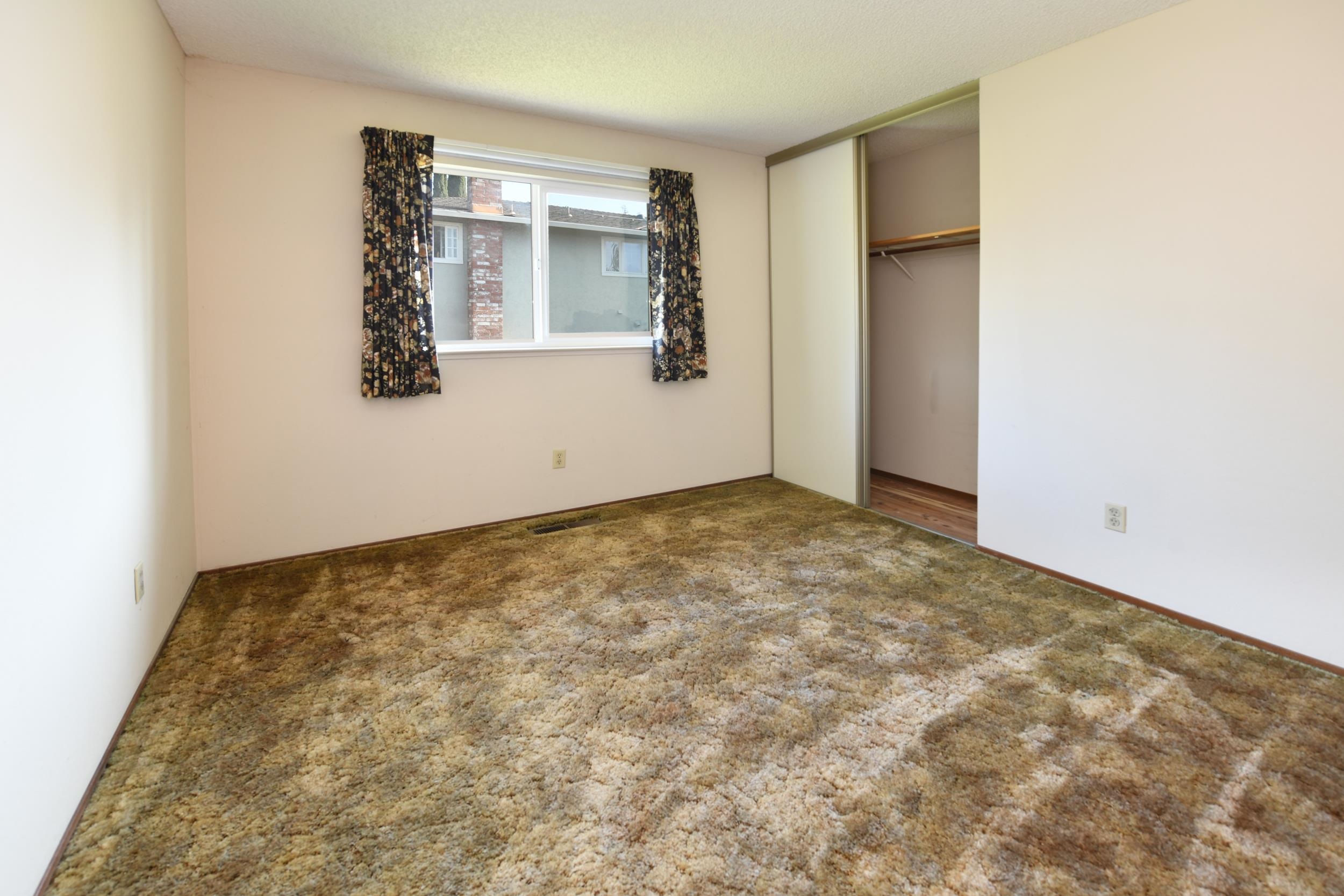 Detail Gallery Image 32 of 57 For 4501 Shellflower Ct, Concord,  CA 94518 - 4 Beds | 2/1 Baths