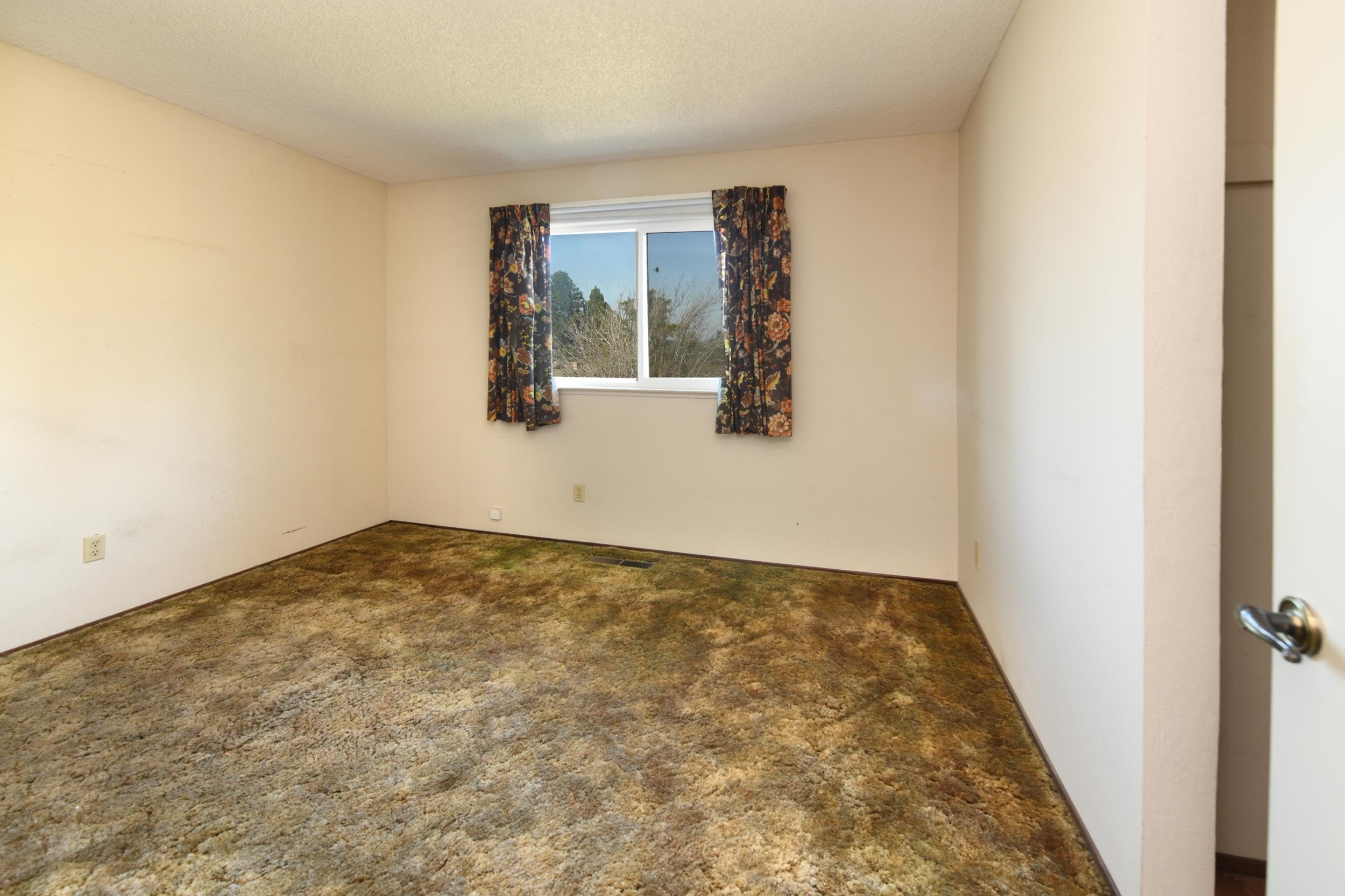 Detail Gallery Image 36 of 57 For 4501 Shellflower Ct, Concord,  CA 94518 - 4 Beds | 2/1 Baths