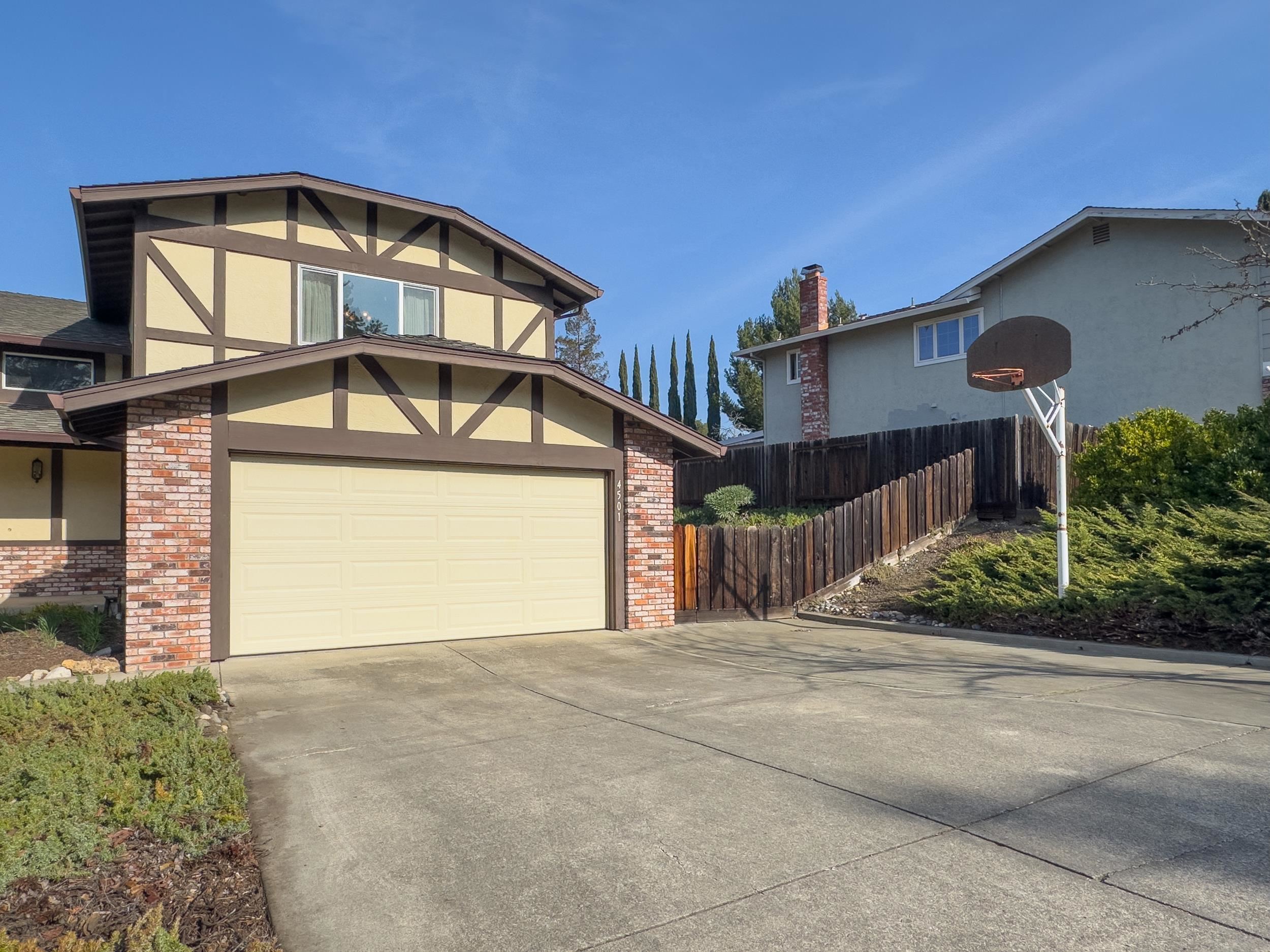 Detail Gallery Image 57 of 57 For 4501 Shellflower Ct, Concord,  CA 94518 - 4 Beds | 2/1 Baths