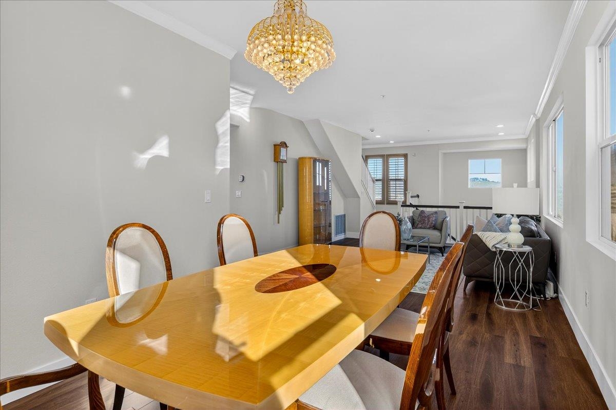 Detail Gallery Image 12 of 60 For 209 Bay Ridge Dr, Daly City,  CA 94014 - 5 Beds | 3/1 Baths