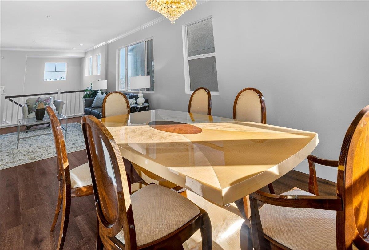 Detail Gallery Image 14 of 60 For 209 Bay Ridge Dr, Daly City,  CA 94014 - 5 Beds | 3/1 Baths