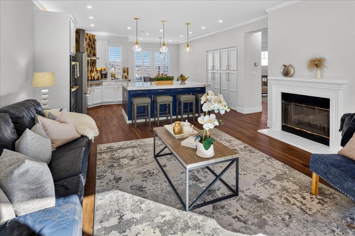 Detail Gallery Image 19 of 60 For 209 Bay Ridge Dr, Daly City,  CA 94014 - 5 Beds | 3/1 Baths