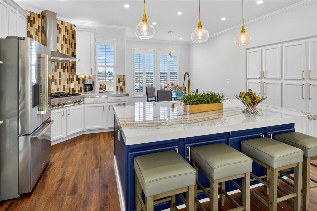 Detail Gallery Image 21 of 60 For 209 Bay Ridge Dr, Daly City,  CA 94014 - 5 Beds | 3/1 Baths