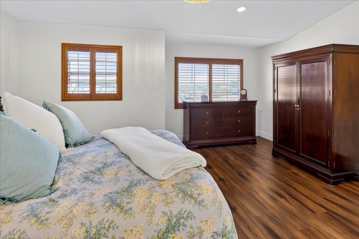 Detail Gallery Image 38 of 60 For 209 Bay Ridge Dr, Daly City,  CA 94014 - 5 Beds | 3/1 Baths