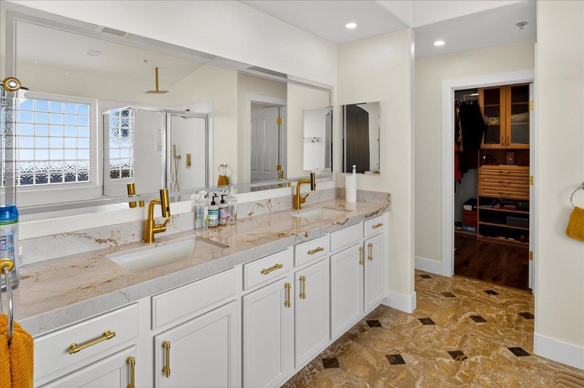 Detail Gallery Image 40 of 60 For 209 Bay Ridge Dr, Daly City,  CA 94014 - 5 Beds | 3/1 Baths