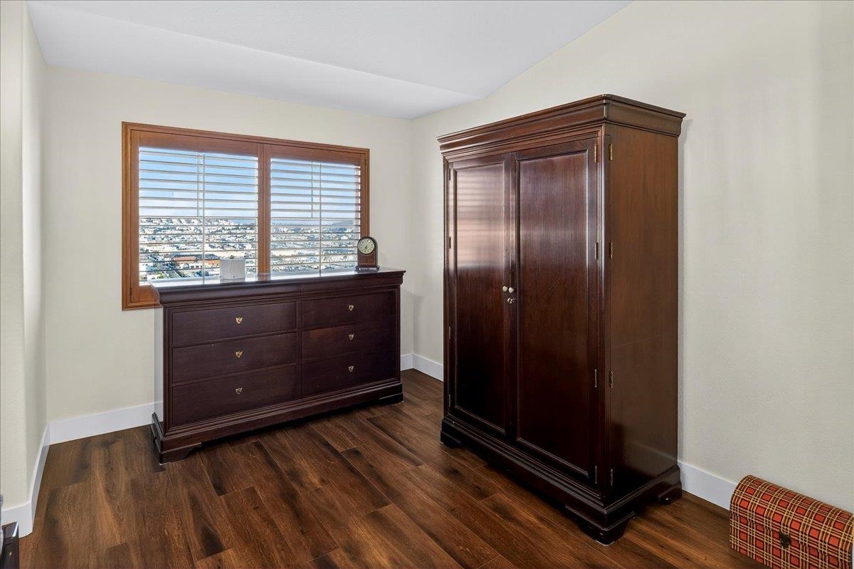 Detail Gallery Image 42 of 60 For 209 Bay Ridge Dr, Daly City,  CA 94014 - 5 Beds | 3/1 Baths