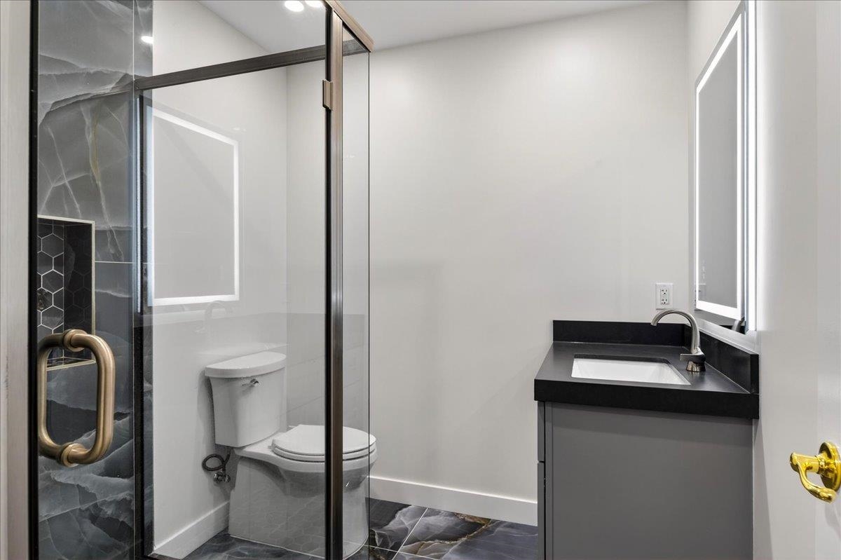 Detail Gallery Image 58 of 60 For 209 Bay Ridge Dr, Daly City,  CA 94014 - 5 Beds | 3/1 Baths