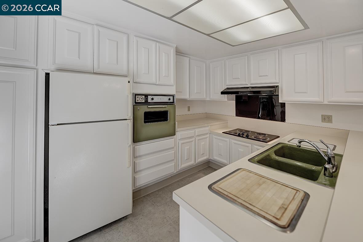 Photo #7: 41122734 Listing: Photo #7