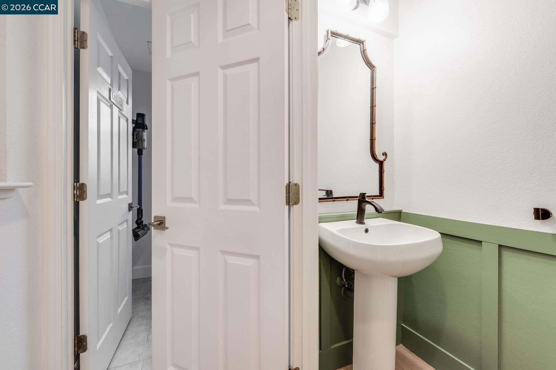 Detail Gallery Image 37 of 41 For 942 Monet Cir, Walnut Creek,  CA 94597 - 3 Beds | 2/1 Baths