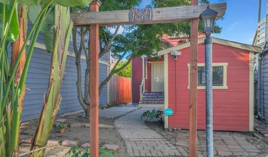 Detail Gallery Image 29 of 32 For 1821 Grand St, Alameda,  CA 94501 - 3 Beds | 1/1 Baths