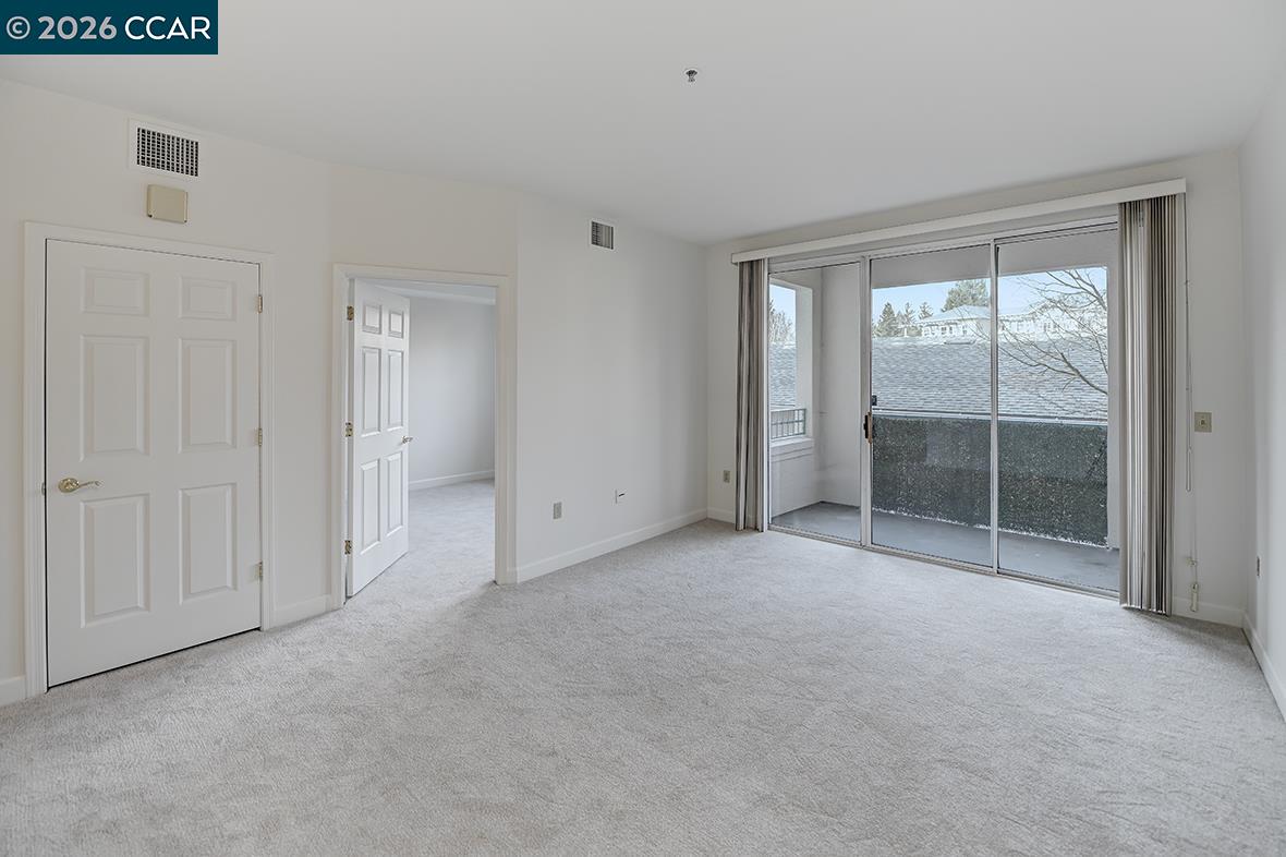 Photo #16: 41122740 Listing: Photo #16