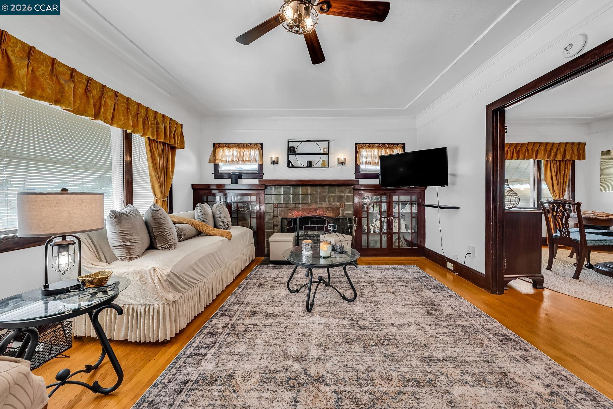 Detail Gallery Image 8 of 38 For 2628 Logan St, Oakland,  CA 94601 - 3 Beds | 1 Baths