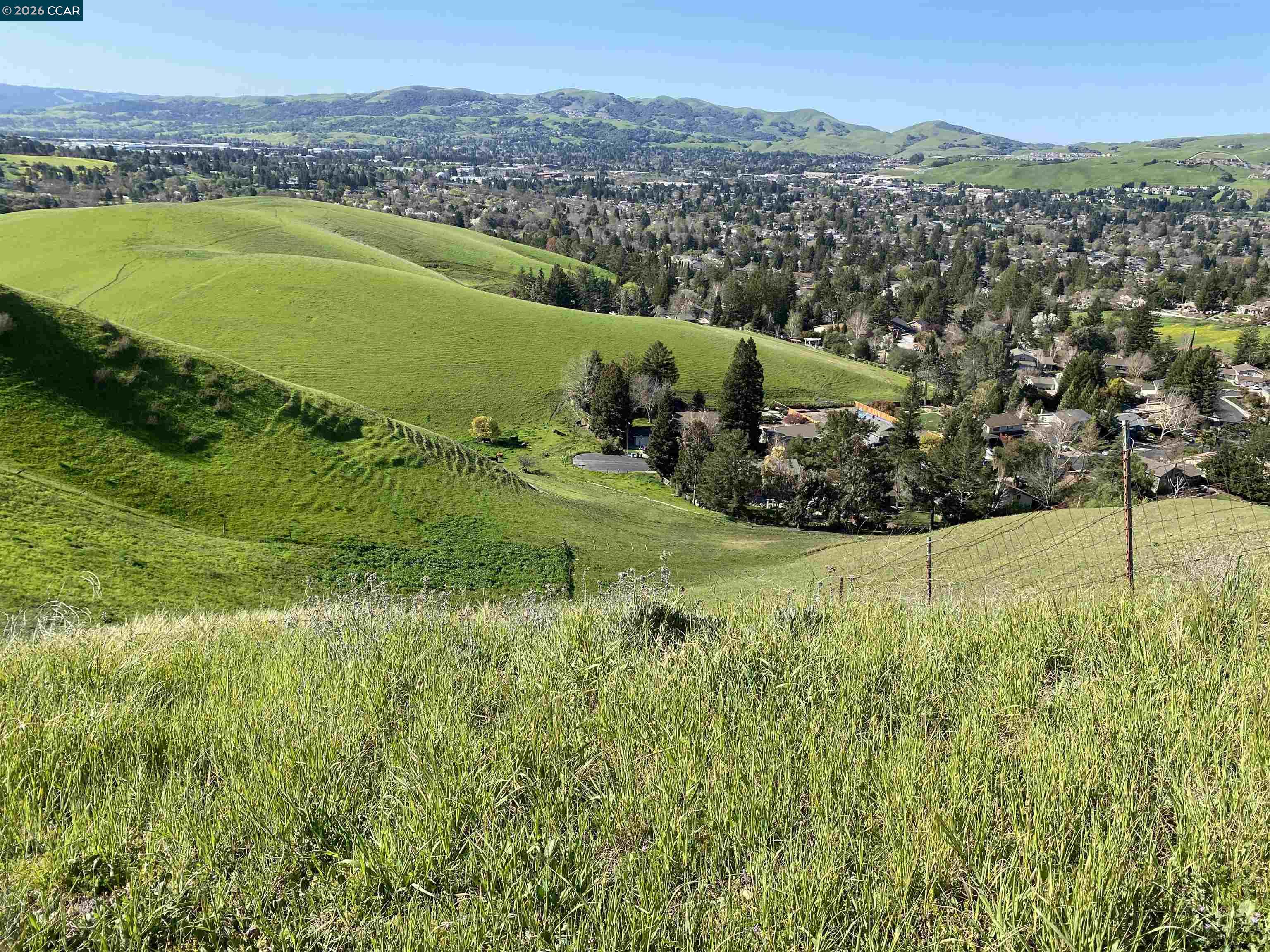 Detail Gallery Image 4 of 6 For 2490 Tassajara Ln, Danville,  CA 94526 - – Beds | – Baths