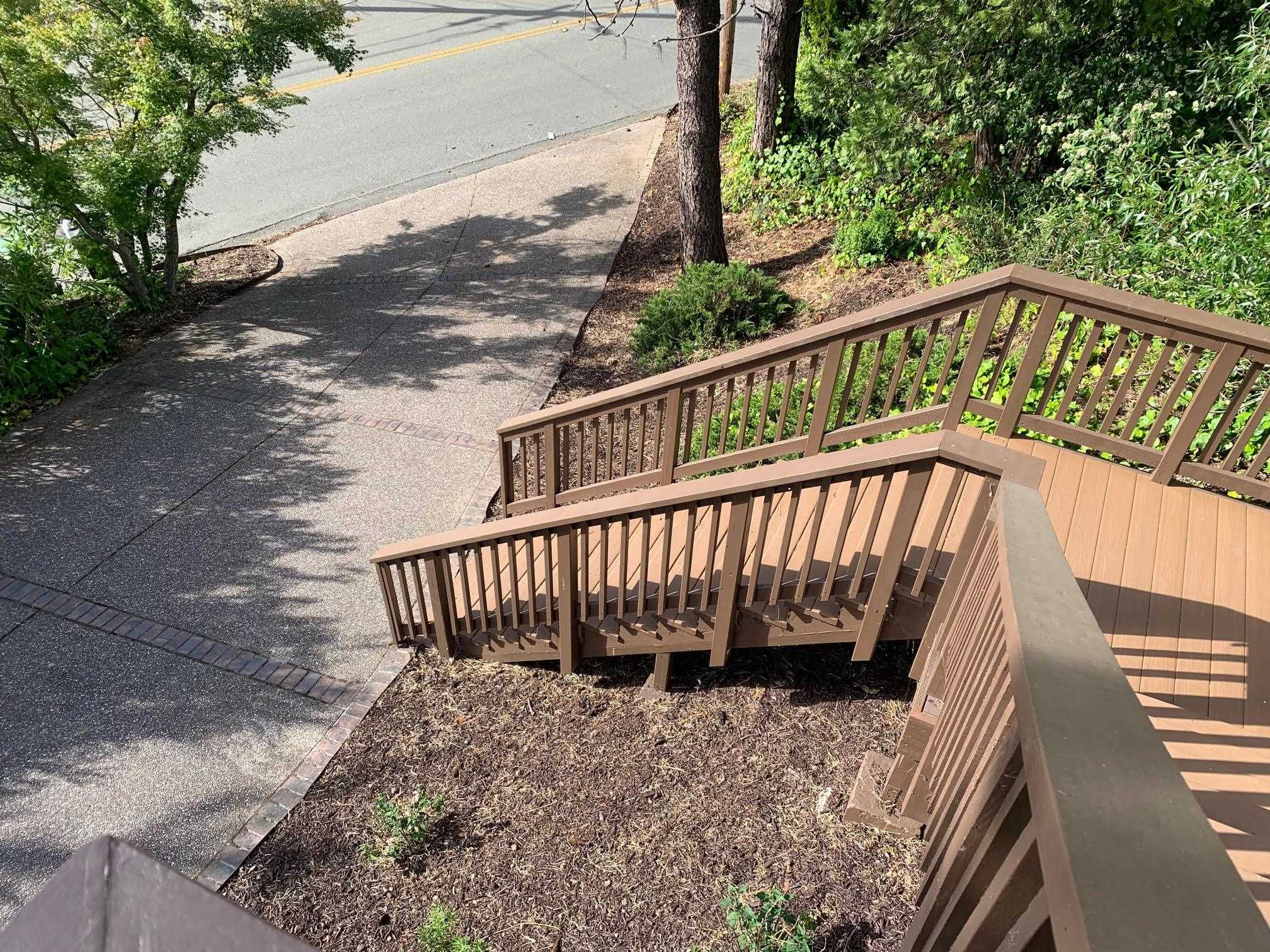 Detail Gallery Image 2 of 41 For 4515 Ewing Rd, Castro Valley,  CA 94546-1013 - 4 Beds | 2 Baths