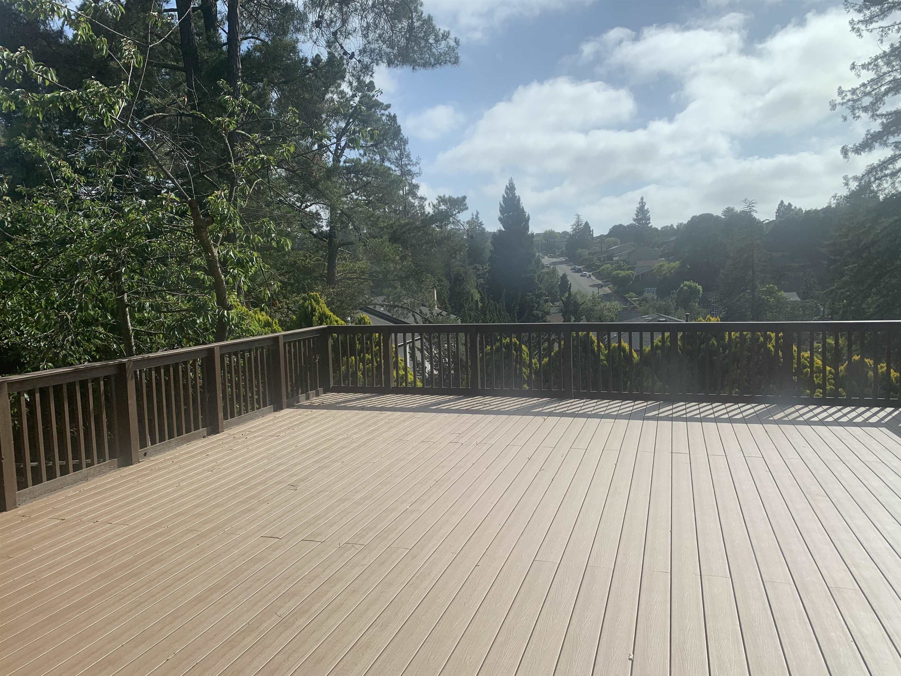 Detail Gallery Image 32 of 41 For 4515 Ewing Rd, Castro Valley,  CA 94546-1013 - 4 Beds | 2 Baths