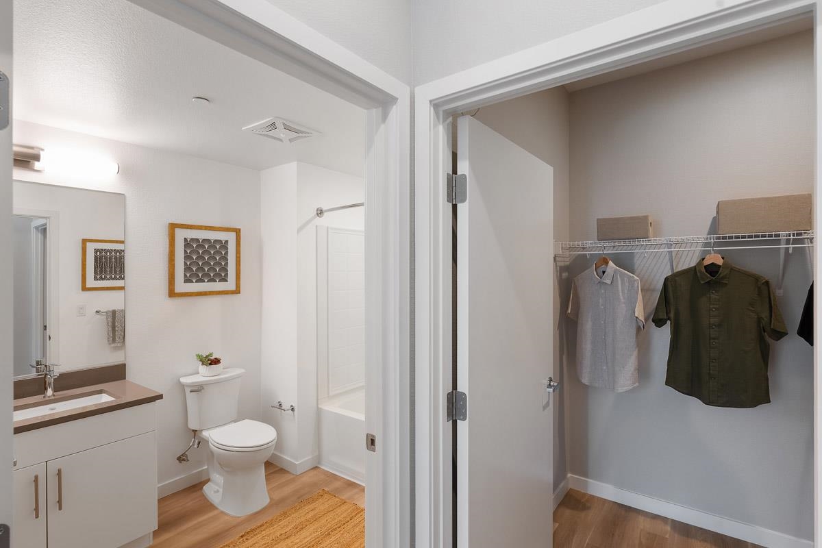 Photo #14: 41122752 Listing: Photo #14