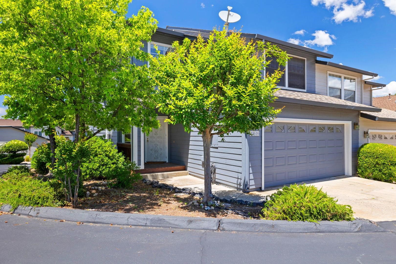 Detail Gallery Image 3 of 29 For 20616 Wayne Ct, Sonora,  CA 95370 - 3 Beds | 2/1 Baths