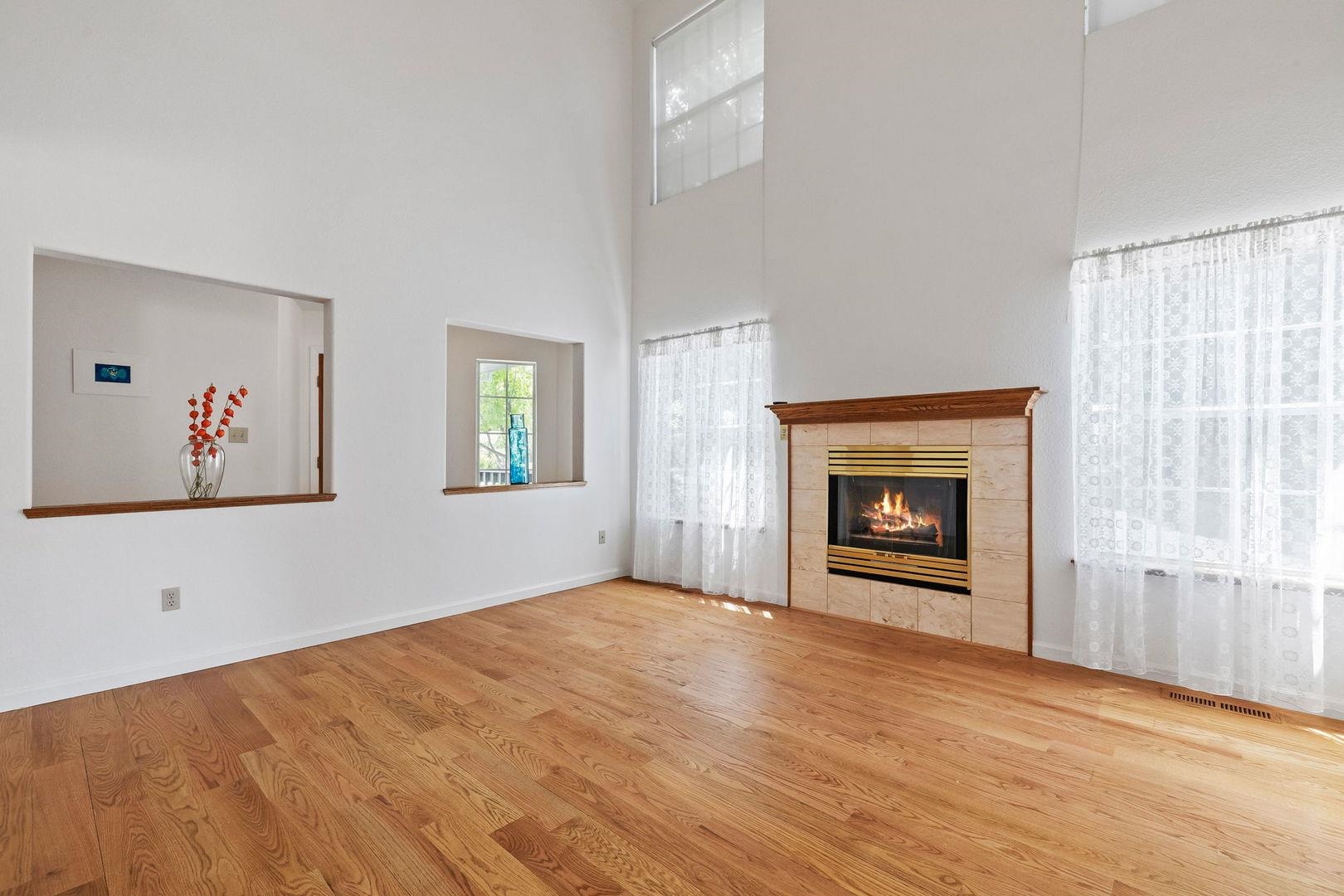 Detail Gallery Image 9 of 29 For 20616 Wayne Ct, Sonora,  CA 95370 - 3 Beds | 2/1 Baths