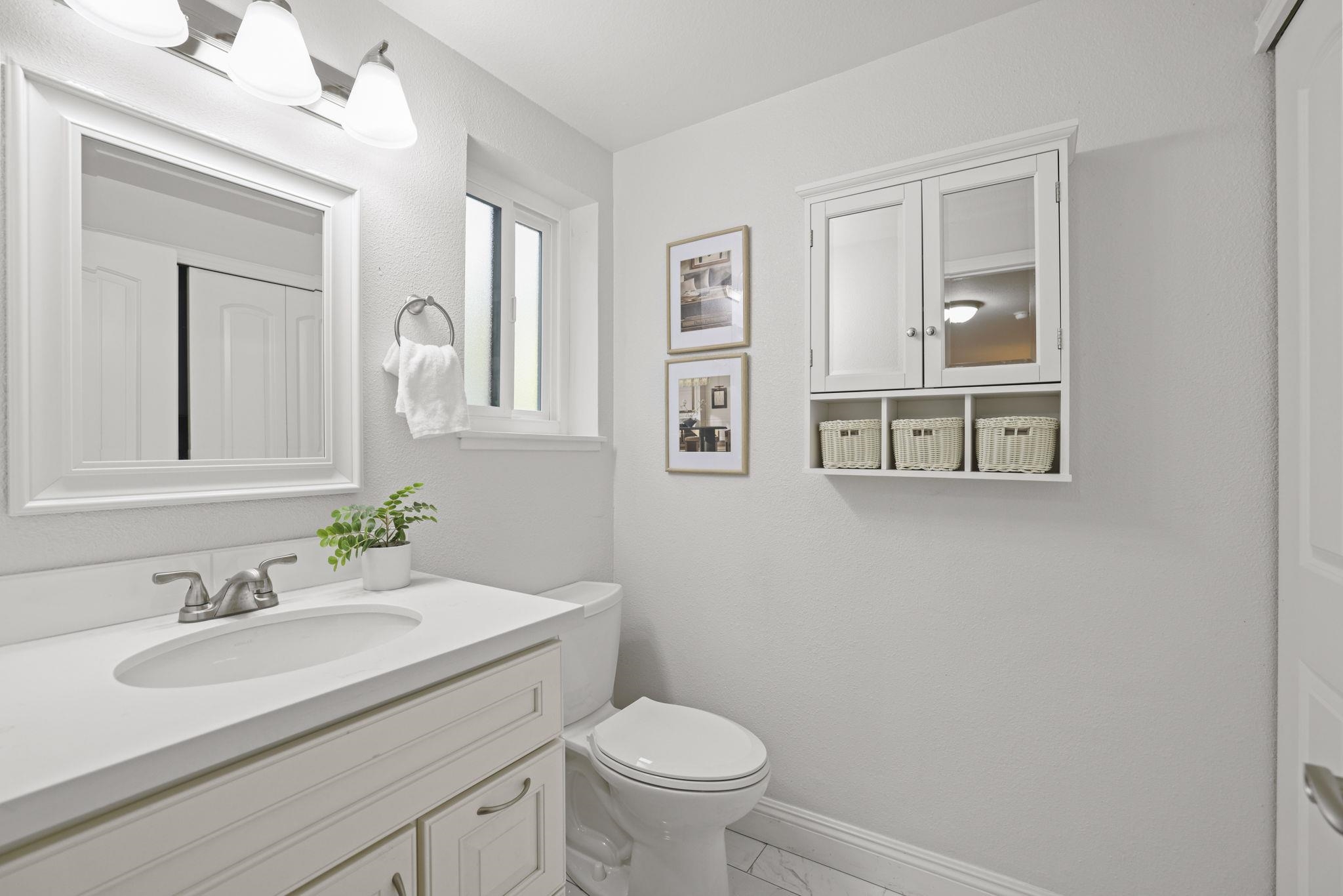 Detail Gallery Image 15 of 39 For 1444 Ashwood Drive, Martinez,  CA 94553 - 2 Beds | 1/1 Baths