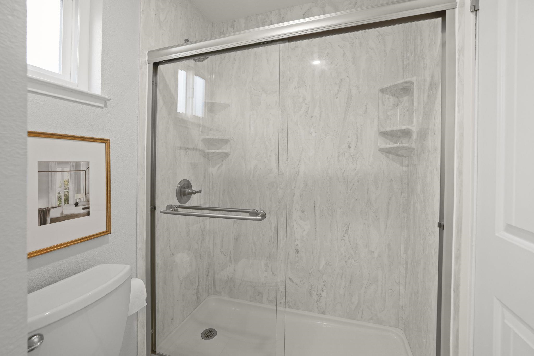 Detail Gallery Image 23 of 39 For 1444 Ashwood Drive, Martinez,  CA 94553 - 2 Beds | 1/1 Baths