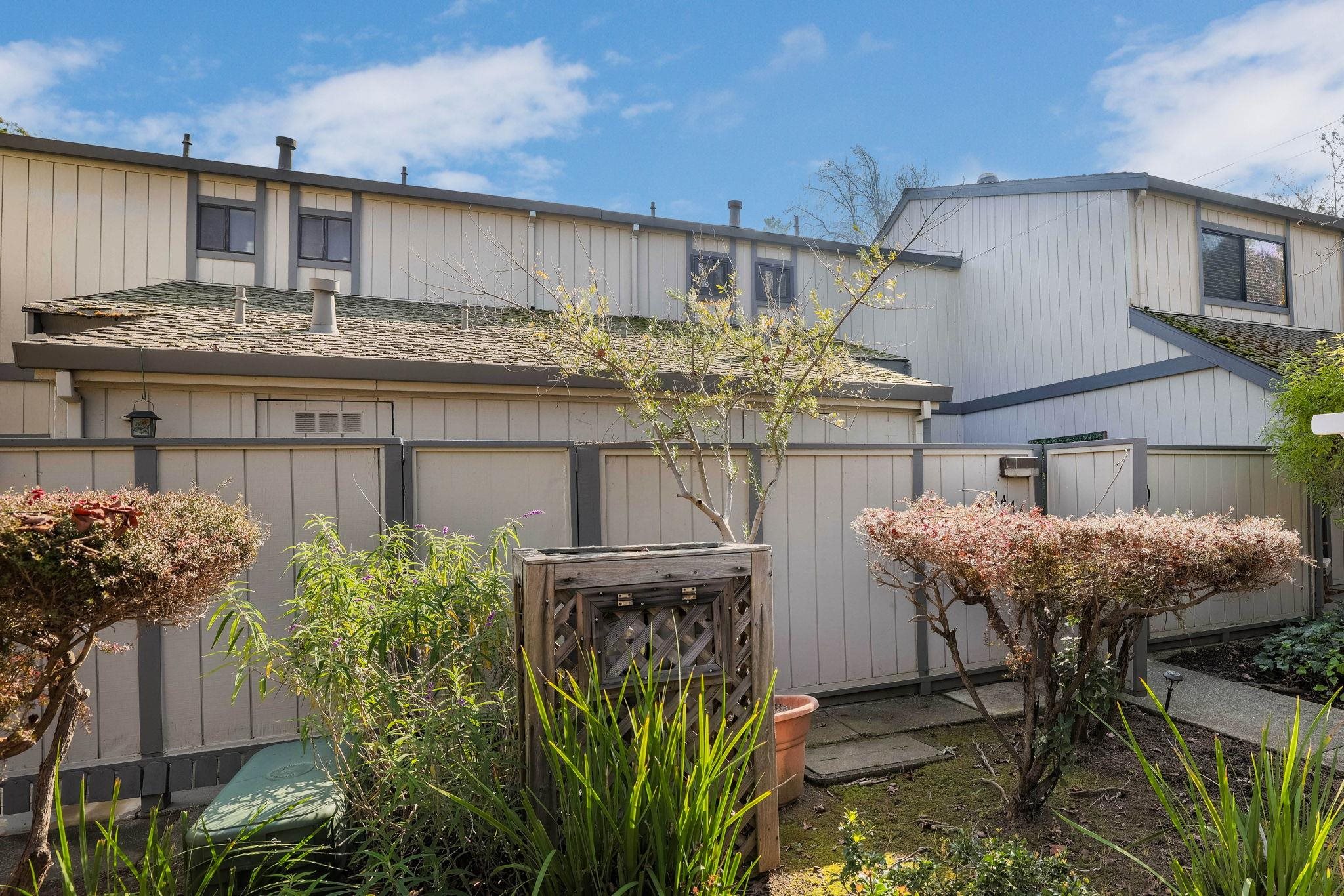 Detail Gallery Image 39 of 39 For 1444 Ashwood Drive, Martinez,  CA 94553 - 2 Beds | 1/1 Baths