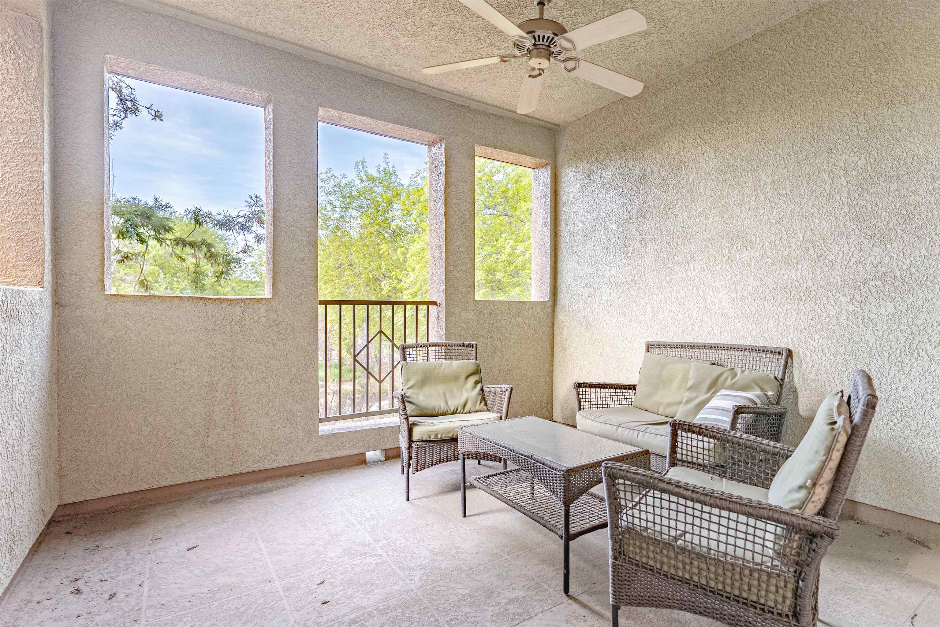 Detail Gallery Image 12 of 42 For 1291 Marcello Dr, San Jose,  CA 95131 - 2 Beds | 2/1 Baths